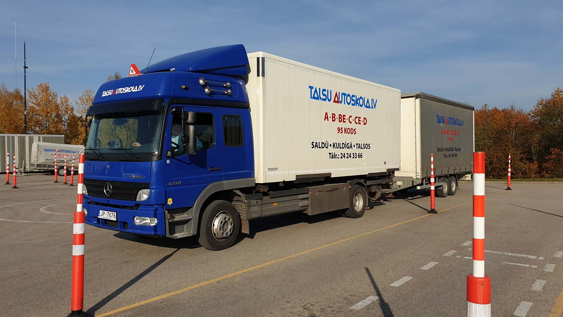 Talsu autoskolas profesionālais autotransports