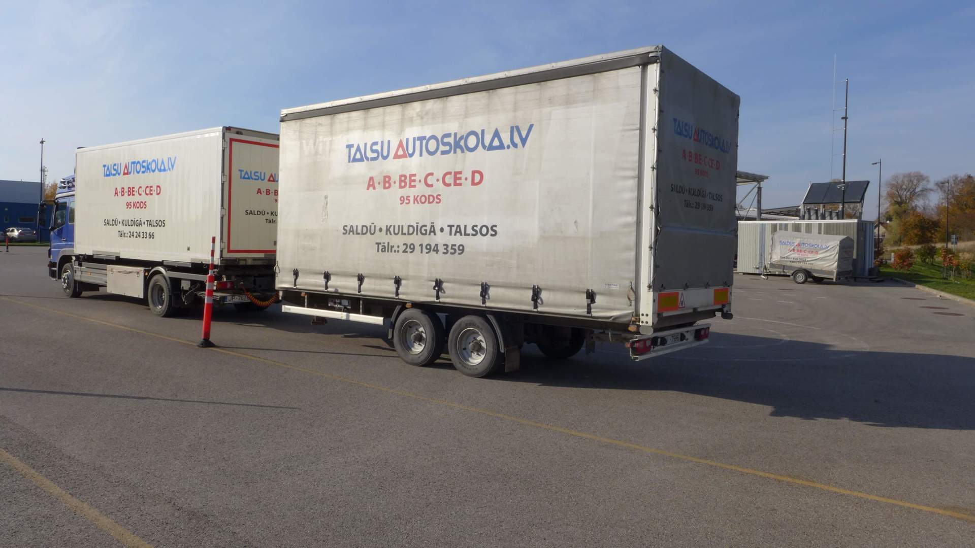 Talsu autoskolas profesionālais autotransports