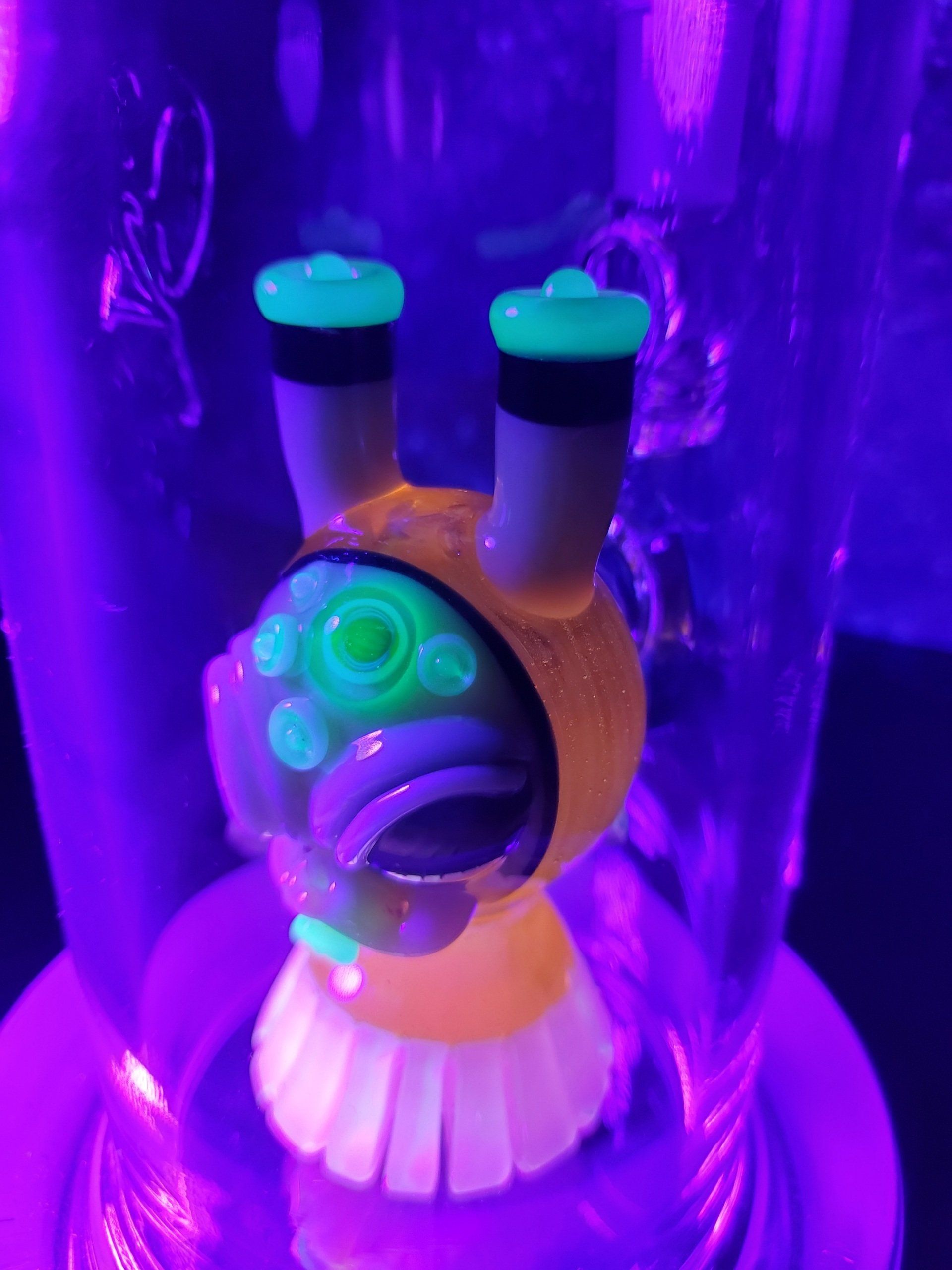 C@ Custom Creations UV Creature Showerhead Perc