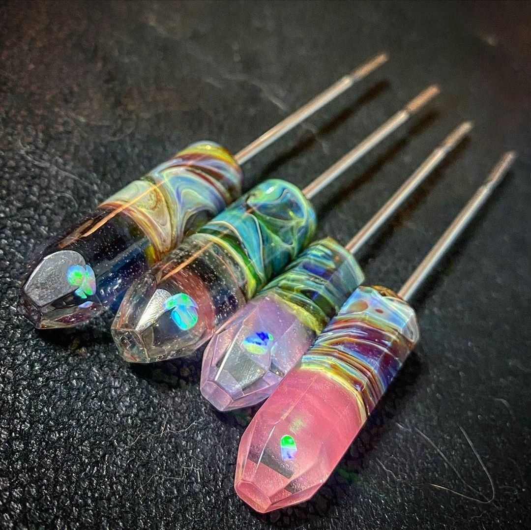 Infinite Glass Faceted UV Titanium Chiesel Dabber Dab tools