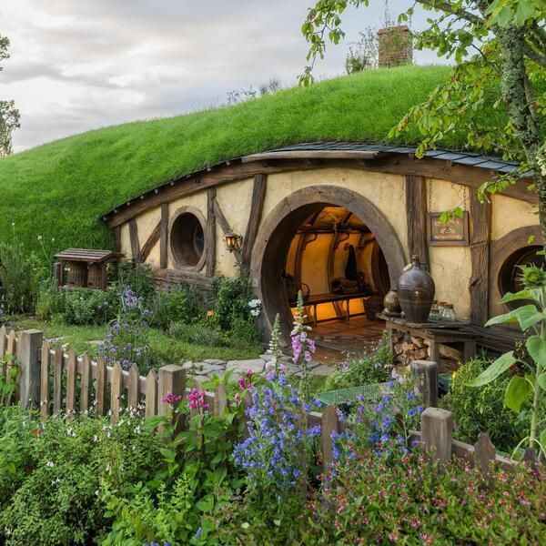 Hobbiton Tours 2026: Exploring the Magic of Middle-earth