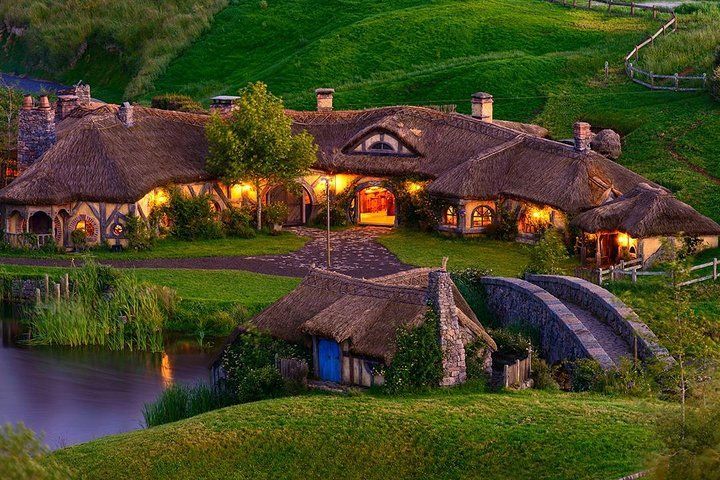 Hobbiton Movie Set Tour from Auckland - Private