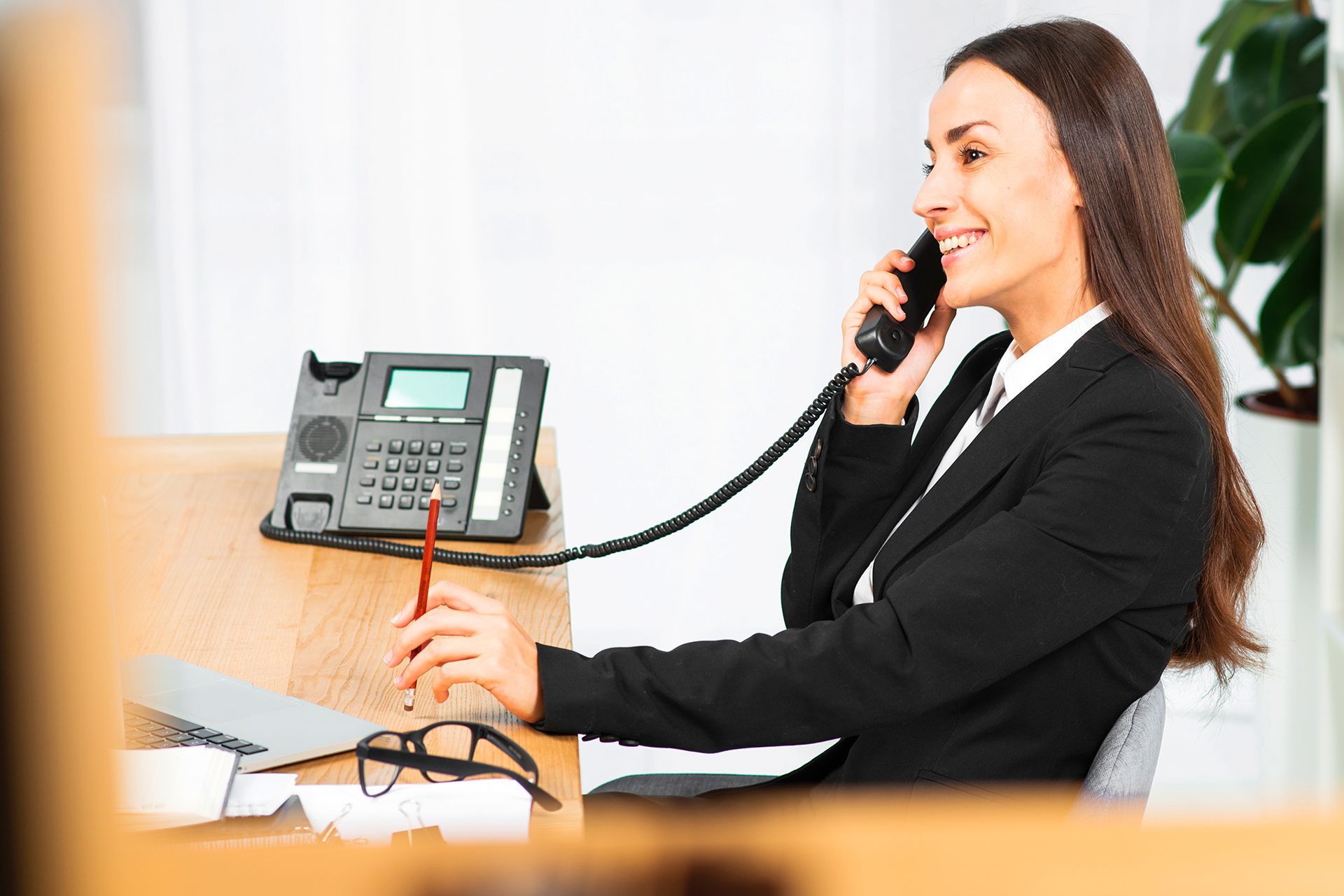 AI receptionist helping law firms