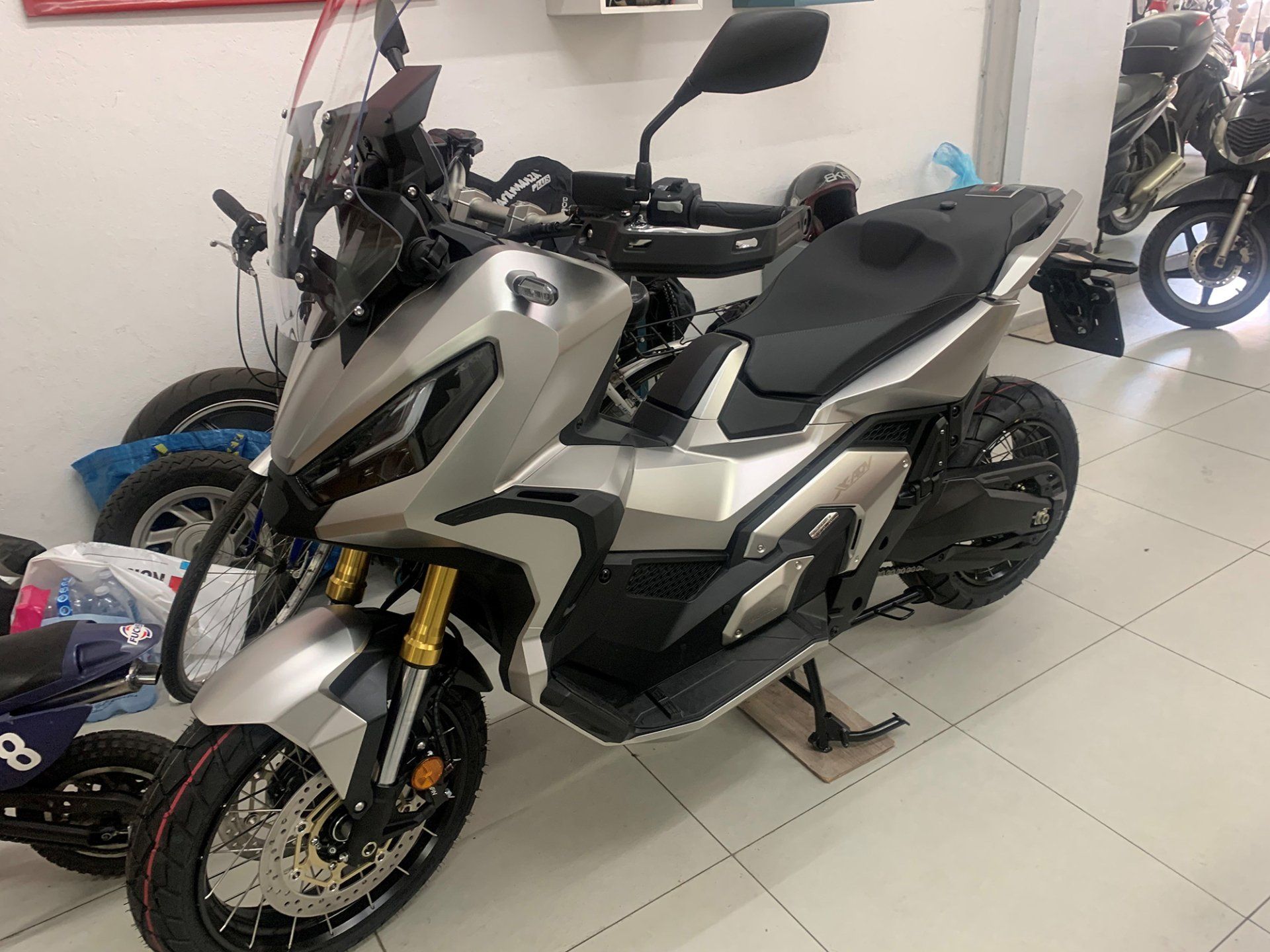 rivendita moto e scooter