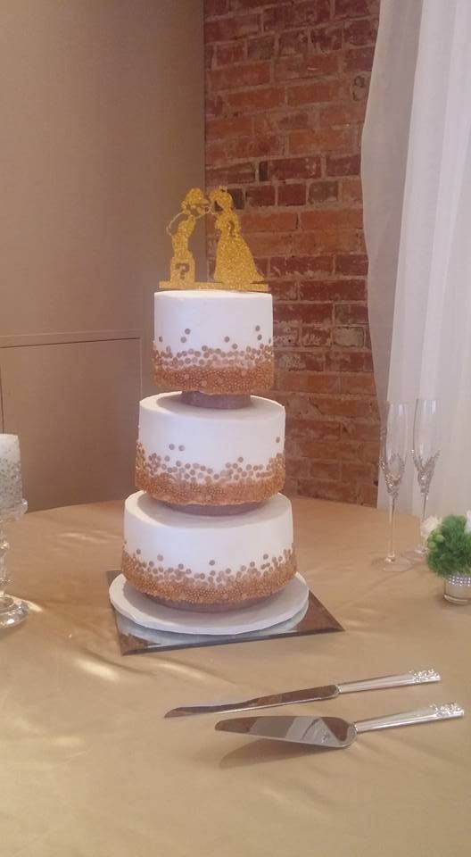 Wedding Cakes — Three Layer Cake In Colorado Springs, CO