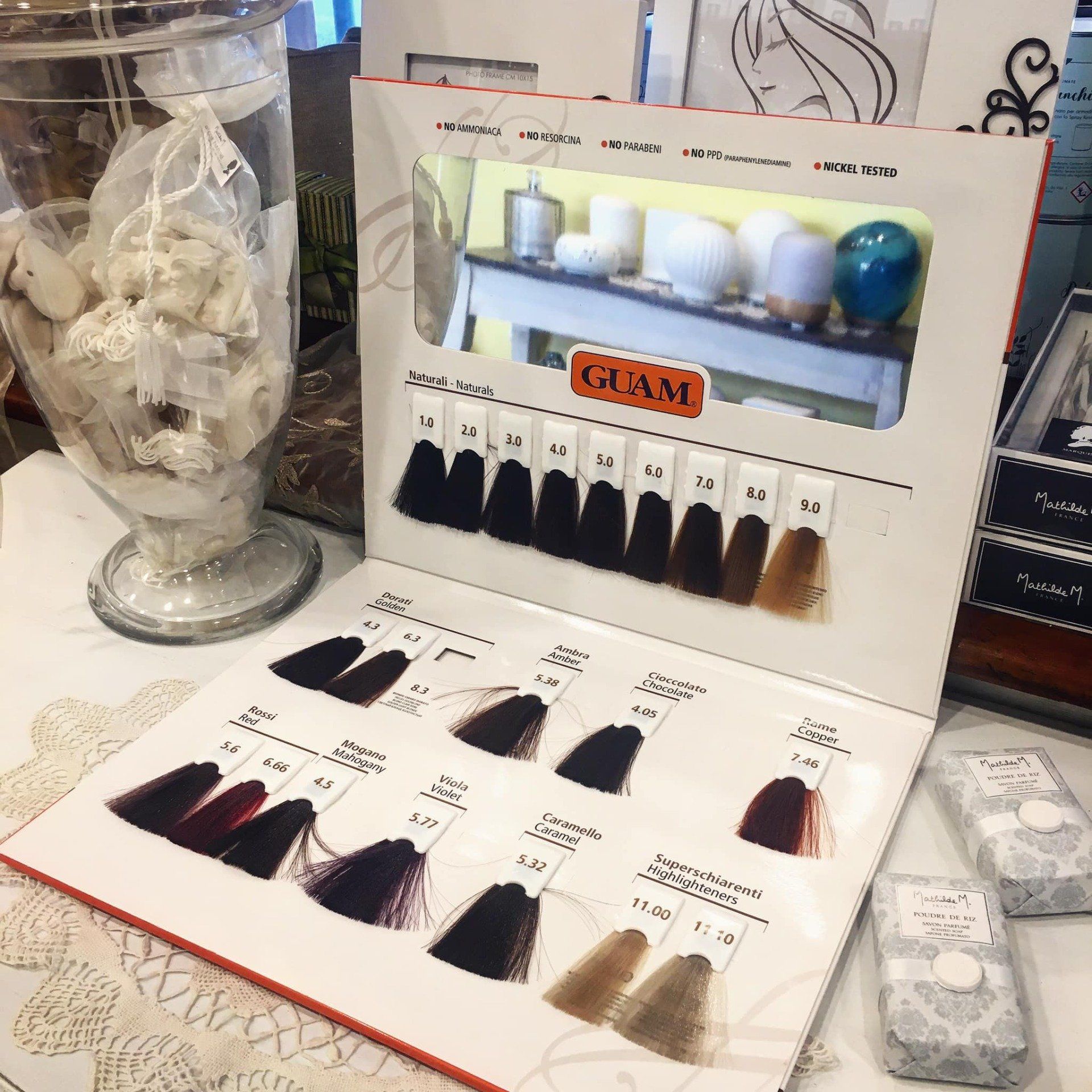 colorazioni capelli a base naturale