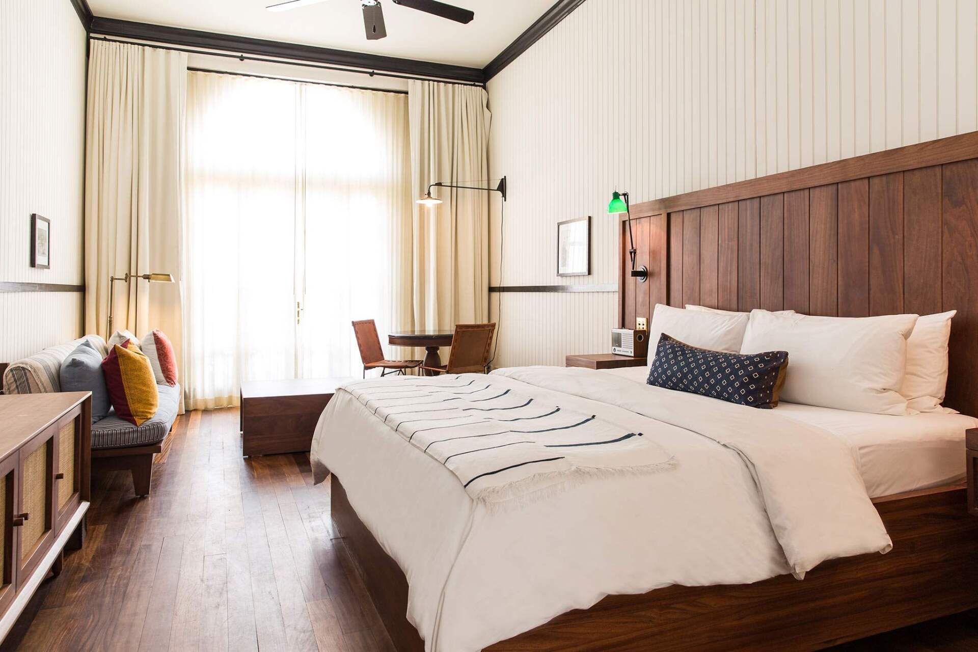 American Trade Hotel