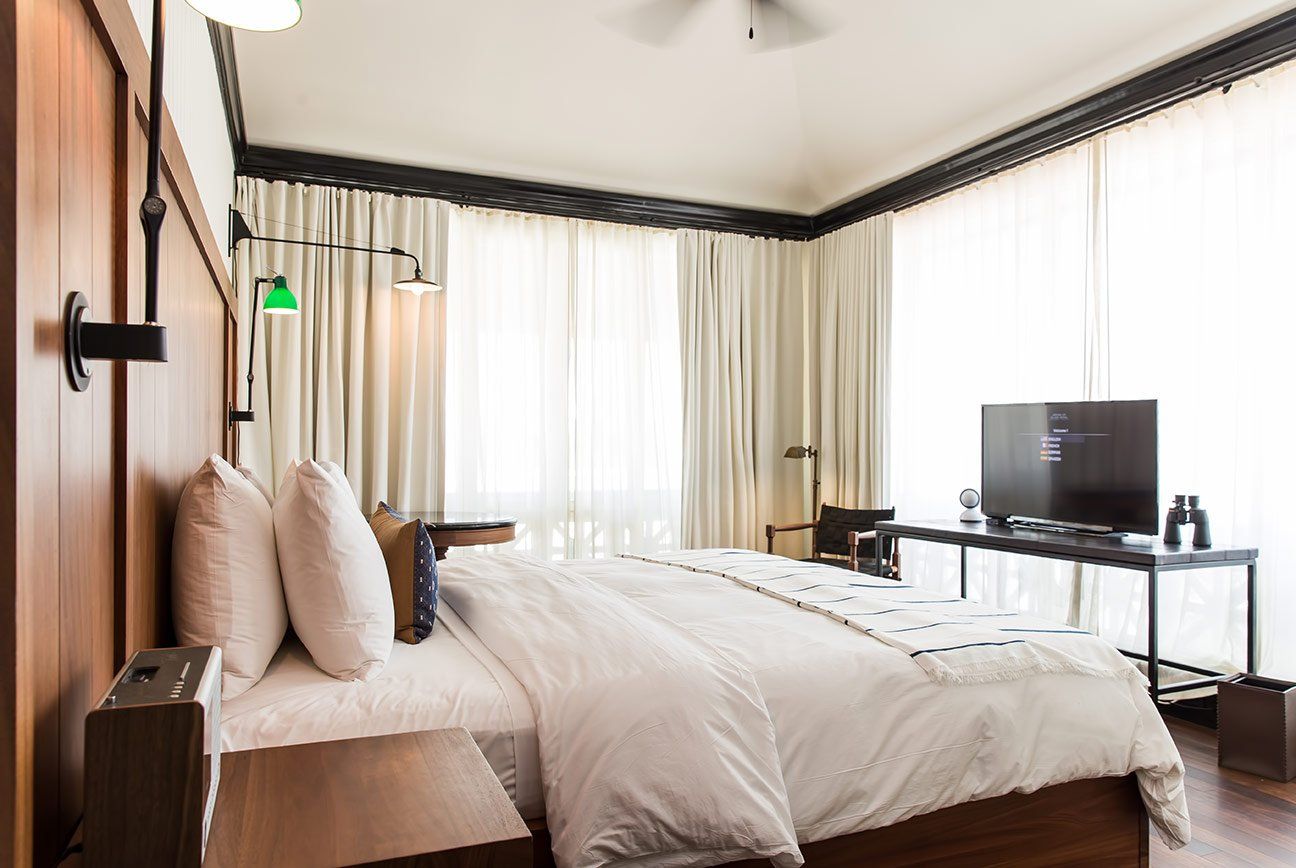 American Trade Hotel