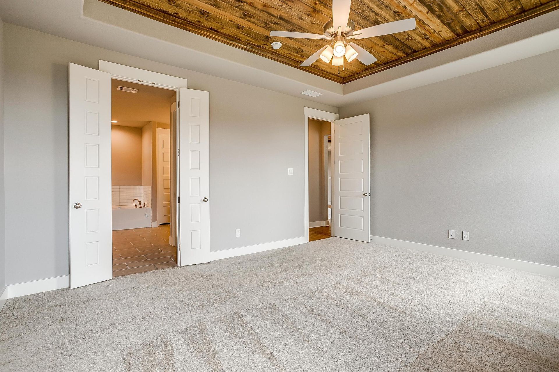 9537 Wildcat Ridge Gallery of Homes Elmwood Custom Homes Godley, Texas