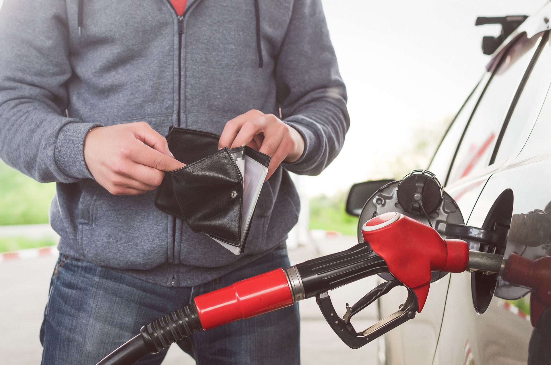 Fueling a car | Woodie's Auto Service & Repair Centers