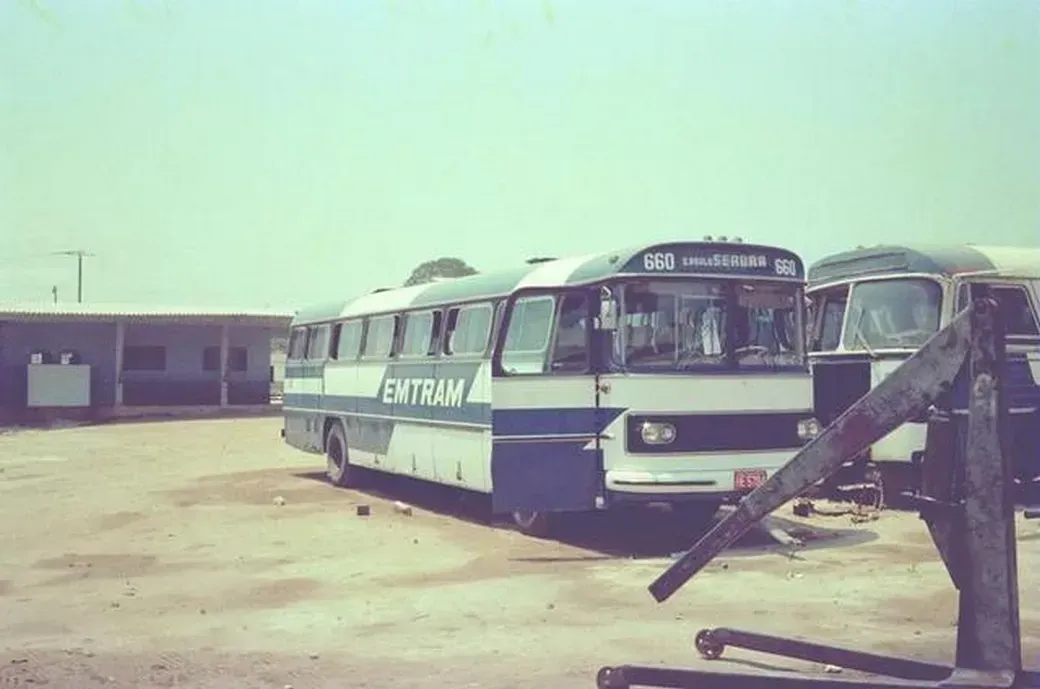 Ônibus da Expresso São José Base administrativa da Expresso Nordeste