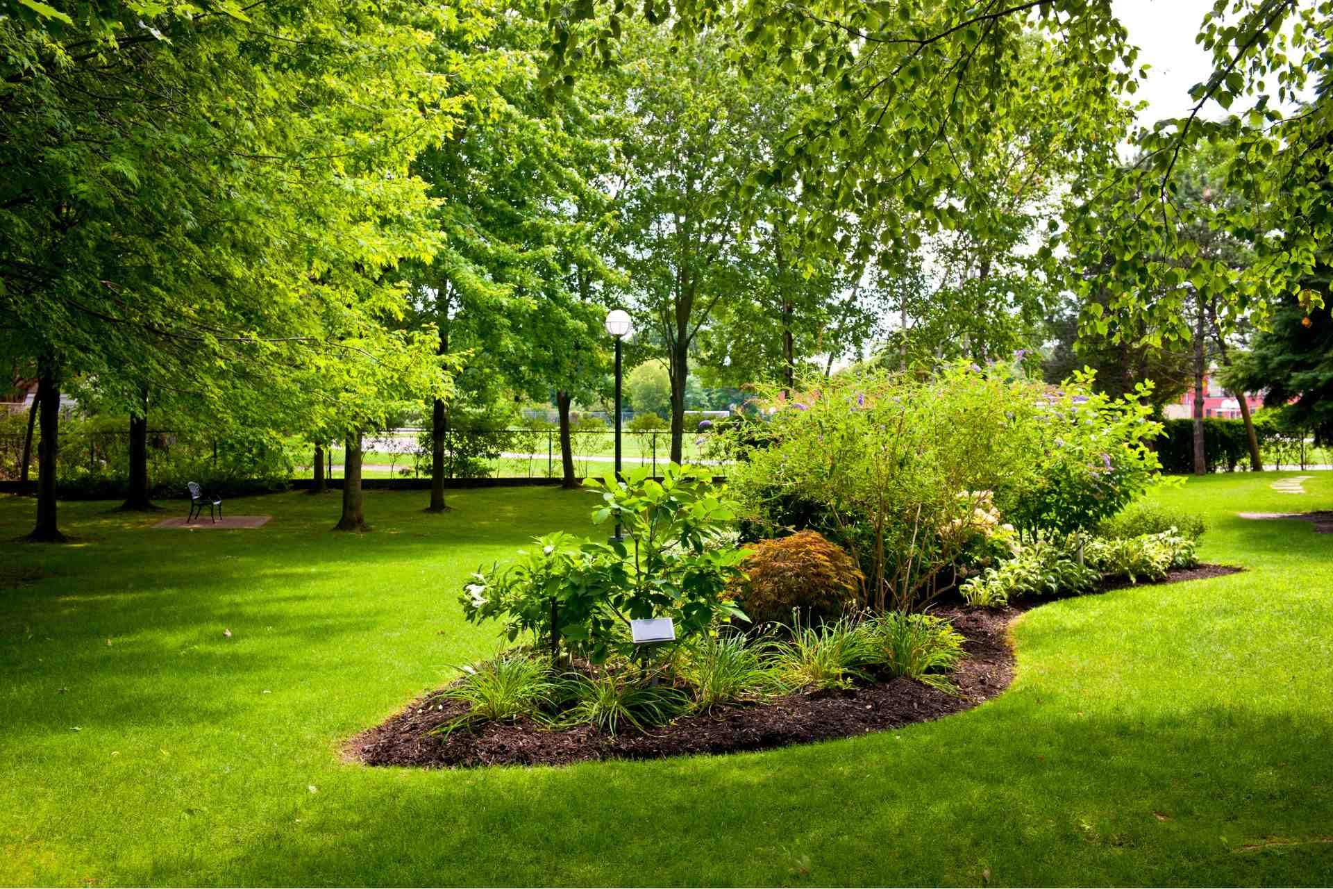how to choose a landscaping contractor