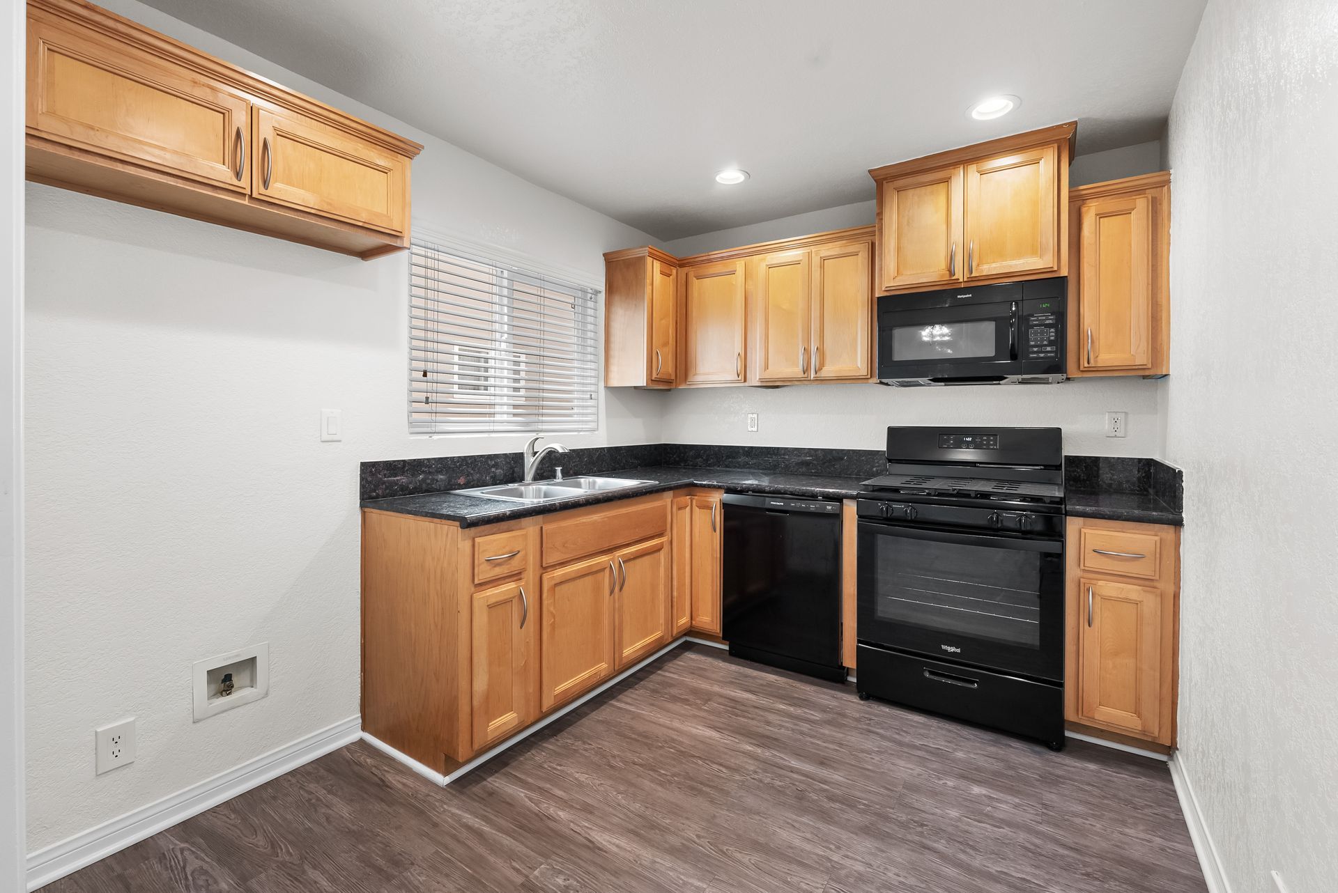 Lakewood Manor photo gallery