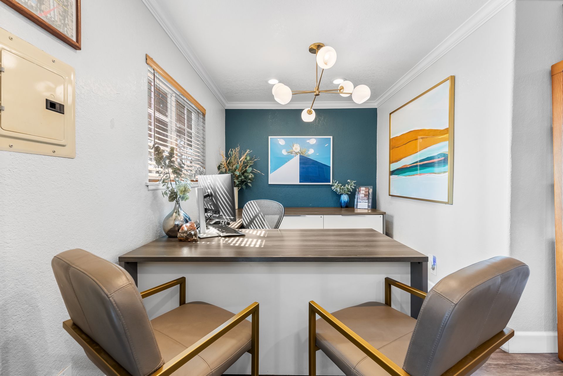 Lakewood Manor photo gallery