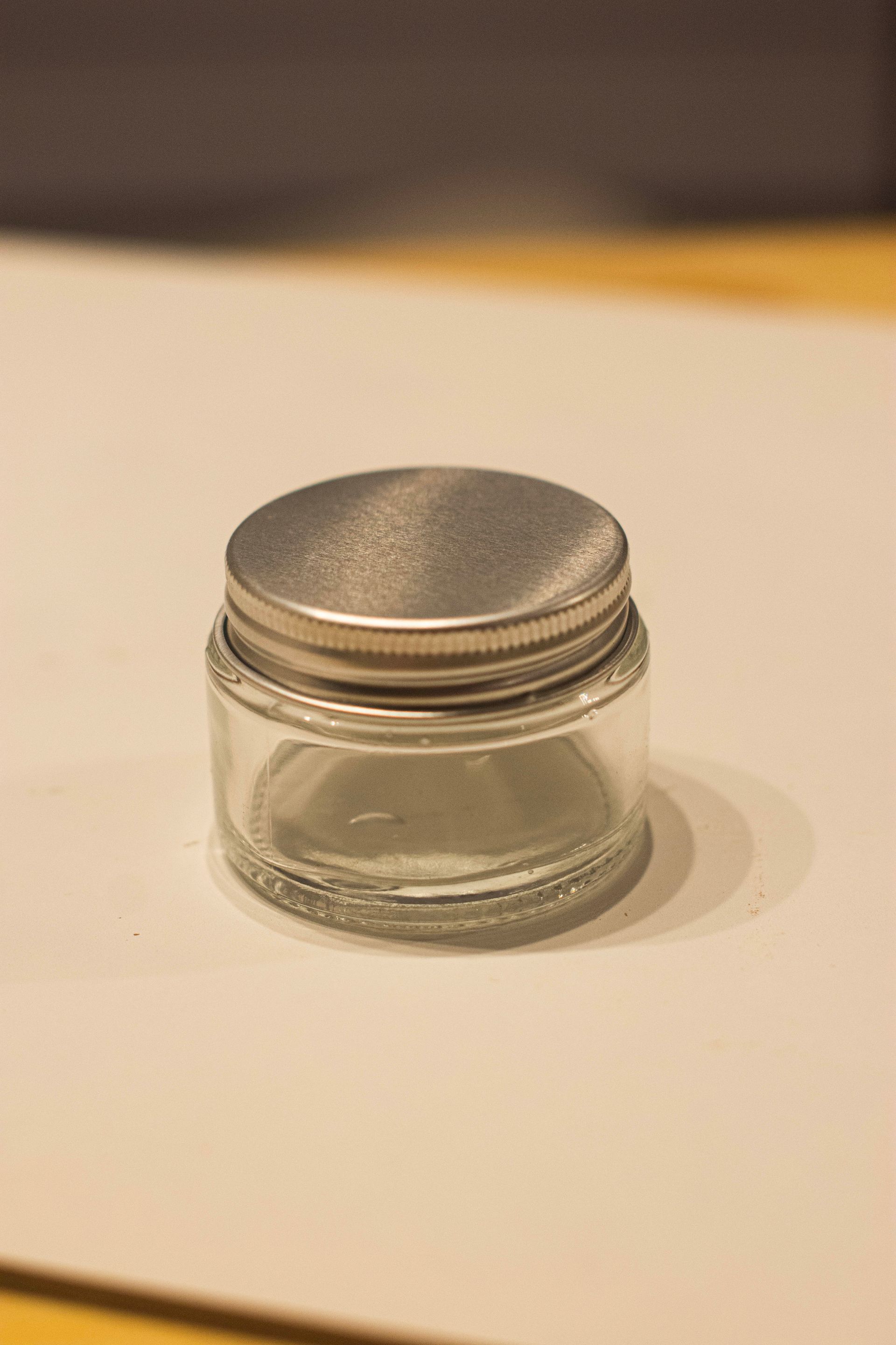 Pote transparente 30grs con tapa metalica x30unidades