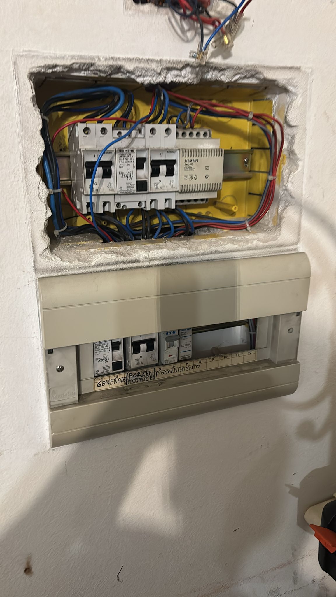 PRONTO INTERVENTO CASA 24 - ELETTRICISTA