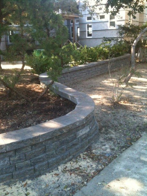 Photo of a retaining wall that when selected takes you to more photos of retaining walls.