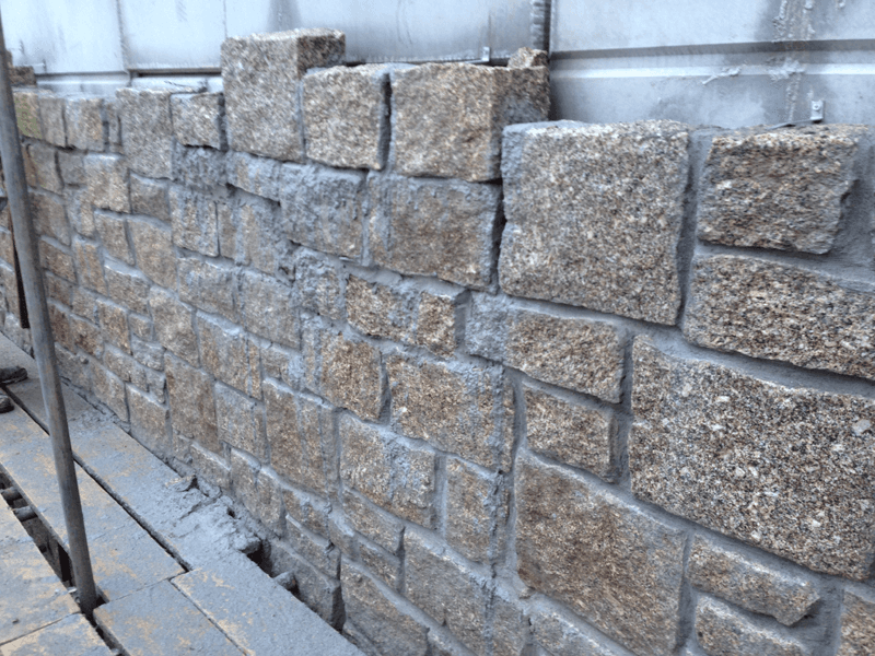 Stone masonry
