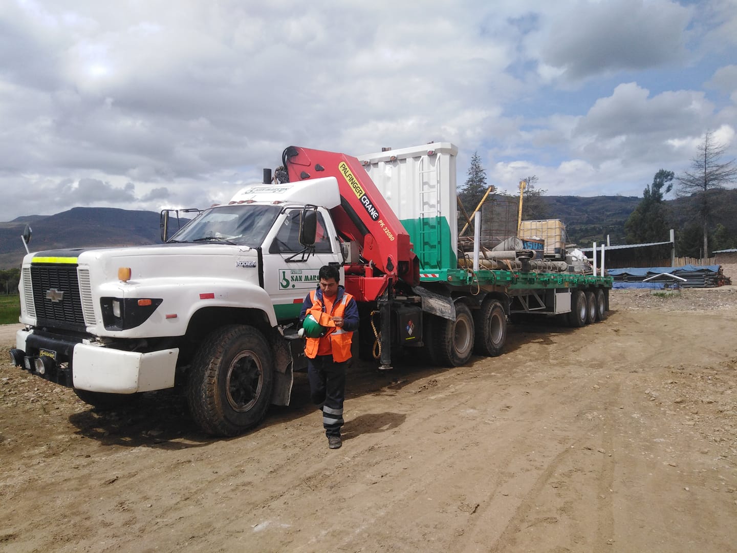 Transporte y Grúas Patrón