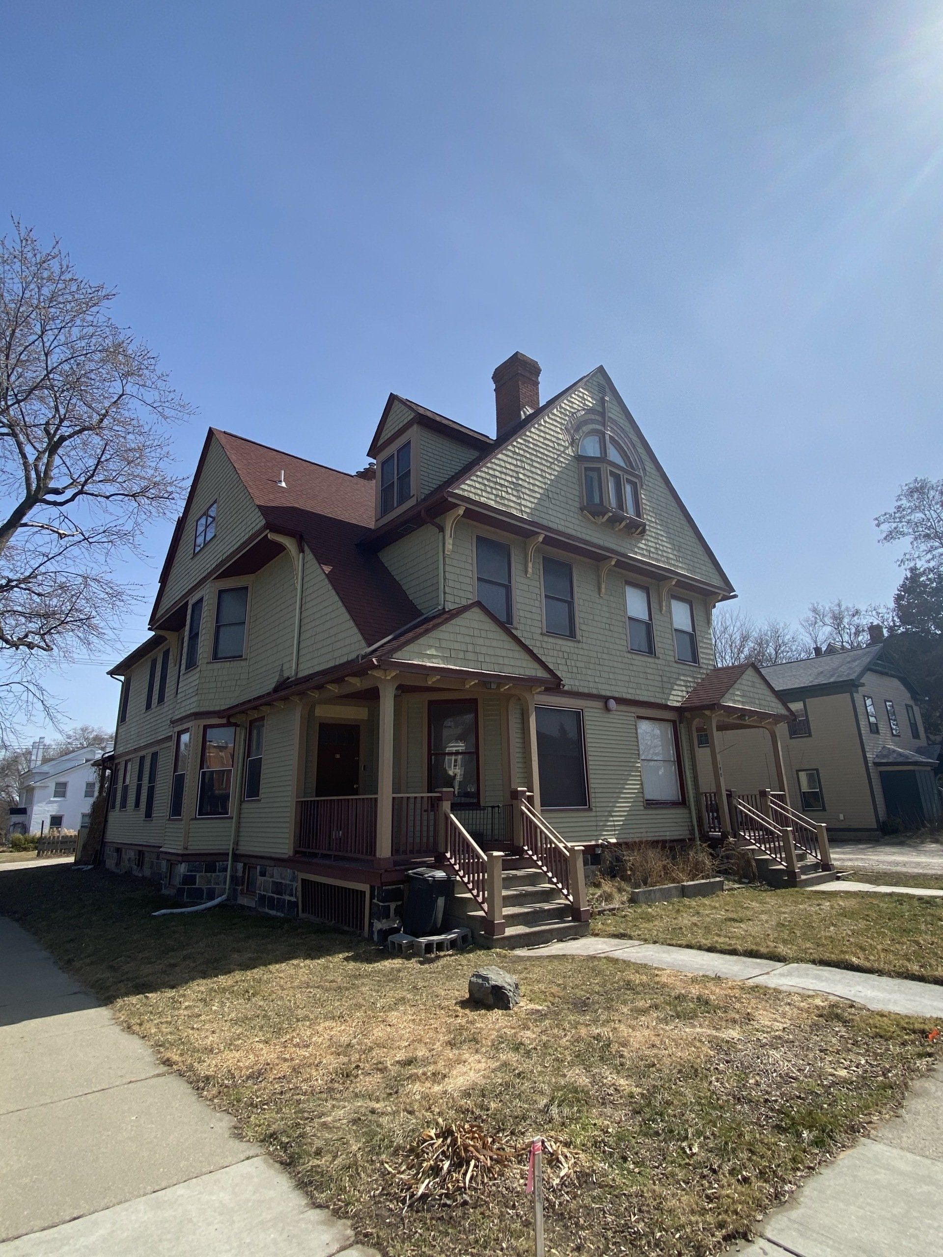 190 North Washington