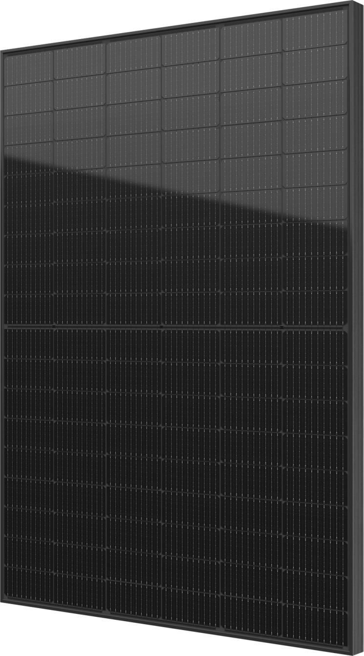 En svart solpanel sitter ovanpå en vit yta.