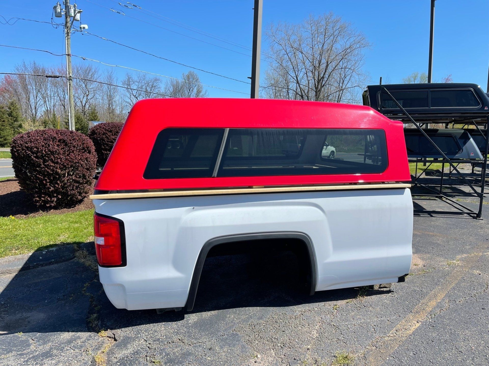 used-truck-caps