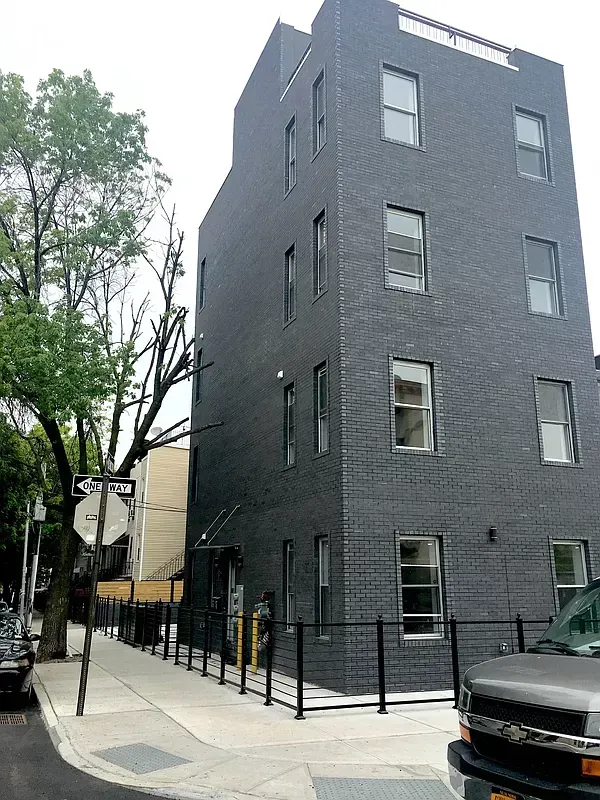 567 Evergreen Avenue, Brooklyn, NY: