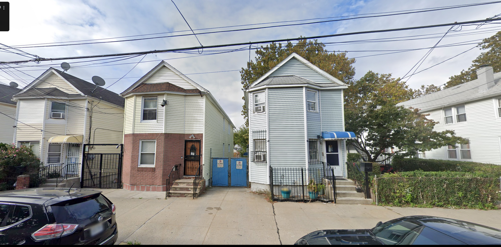 323 Bolton Avanue Bronx, NY 10473