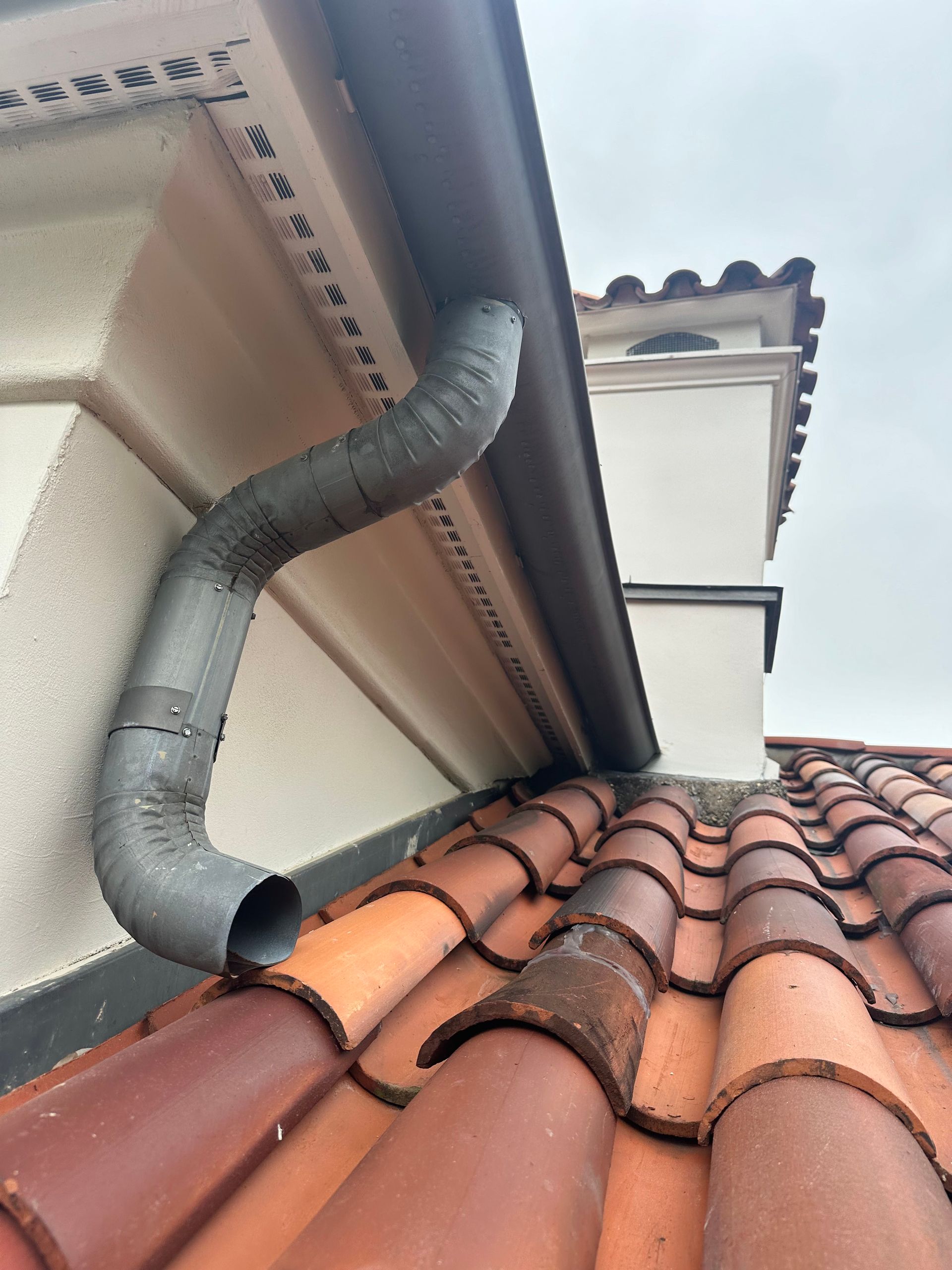 gutter repair and replacement services