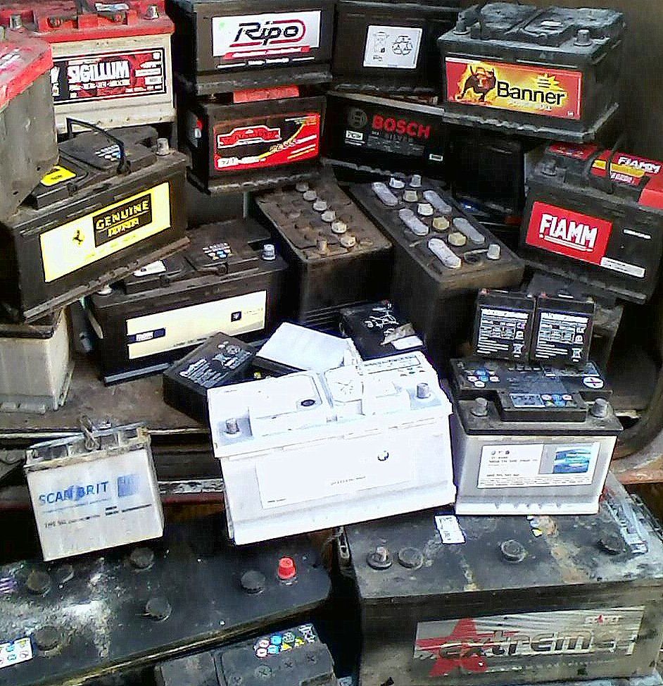 Lūžņu akumulatori