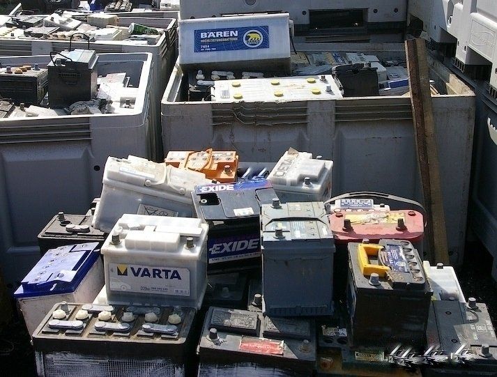 Veco, beigto automobiļu aķīšu nodošana Rīgā