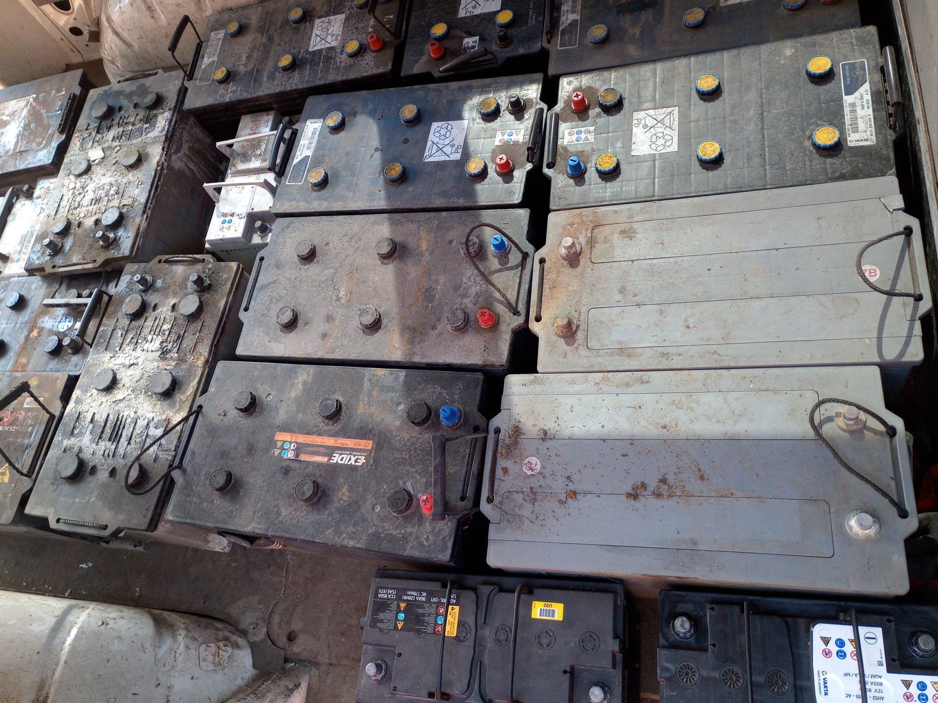 Pērkam beigtus akumulatorus, UPS, Pb baterijas, par labām cenām