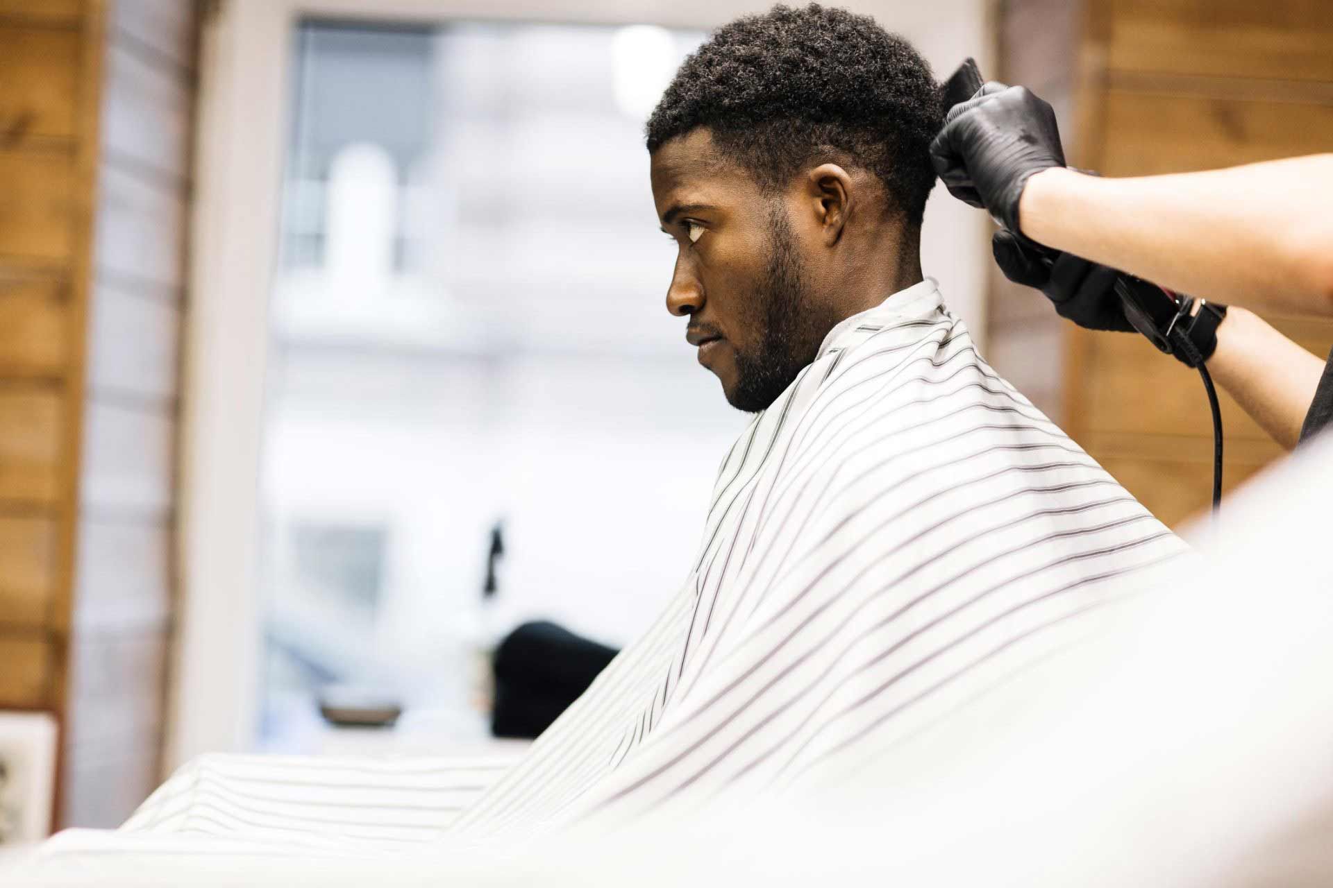 Barber —  Barber Using Scissors And Comb in Temple Hills, MD