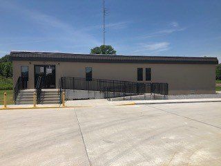 Picture Of Wide Parking Lot - Jackson, MS - Promodular LLC