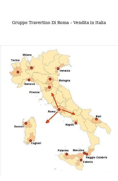 Colosseo costruito in Travertino Romano 