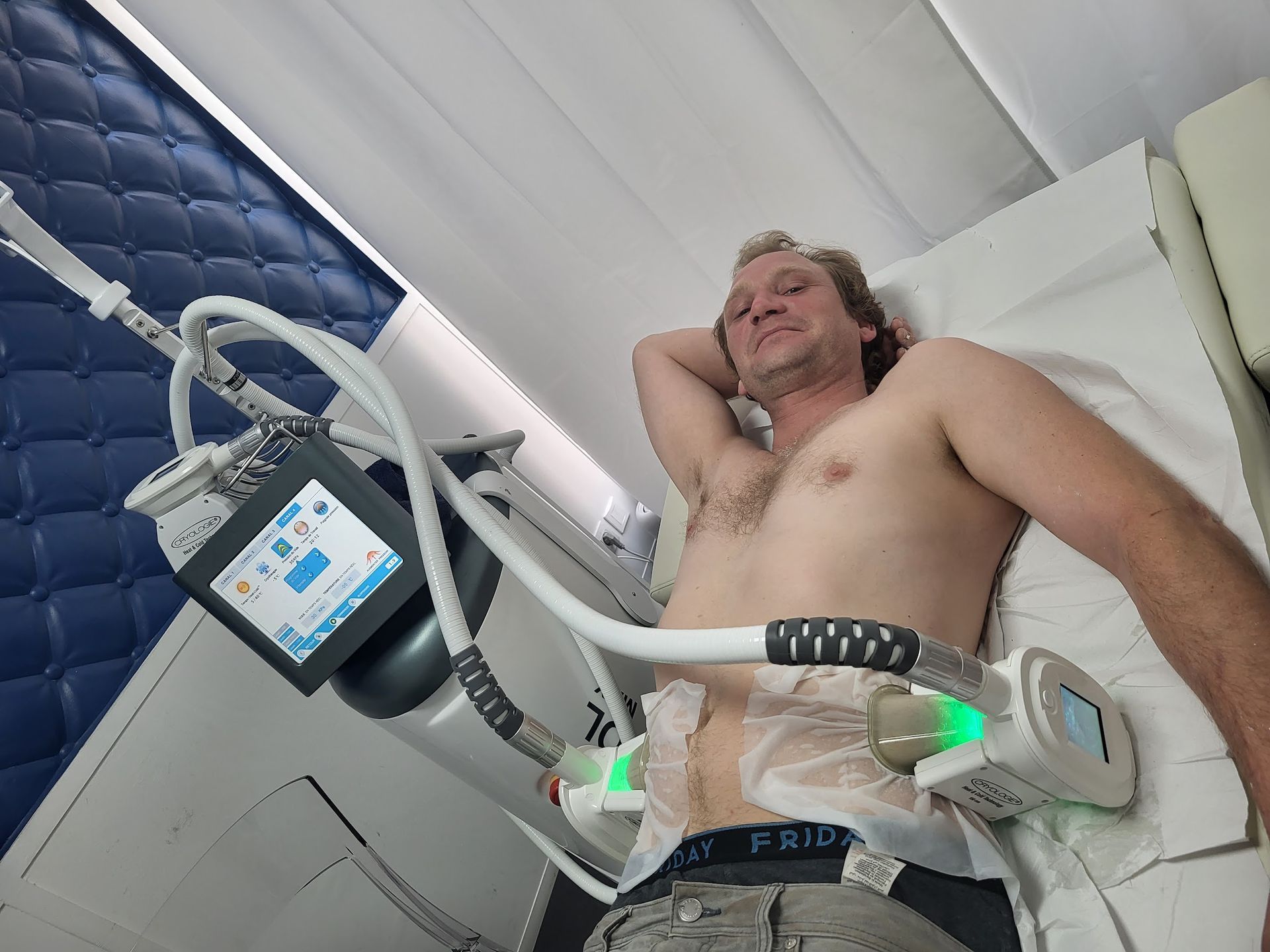 homme cryolipolyse tours