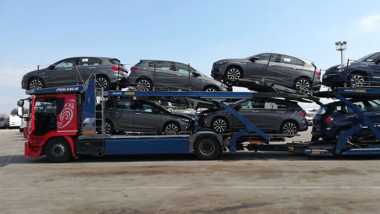 Tir per trasporto auto nazionale