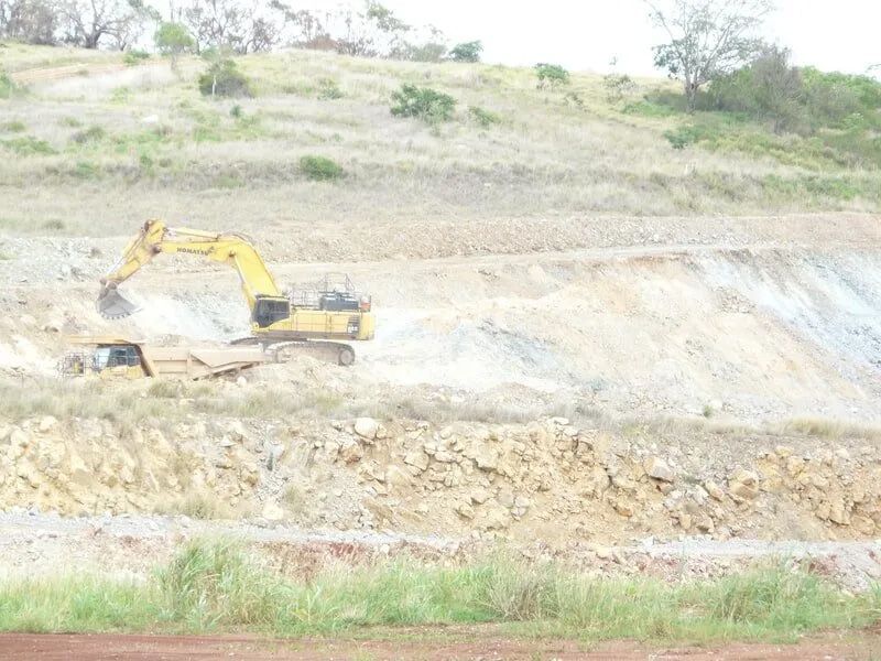 Excavator On The Dam Site — Mike Barlow Earthmoving Pty Ltd in Rockhampton, QLD