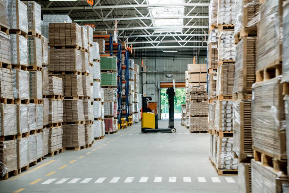 magazzino materiali edili