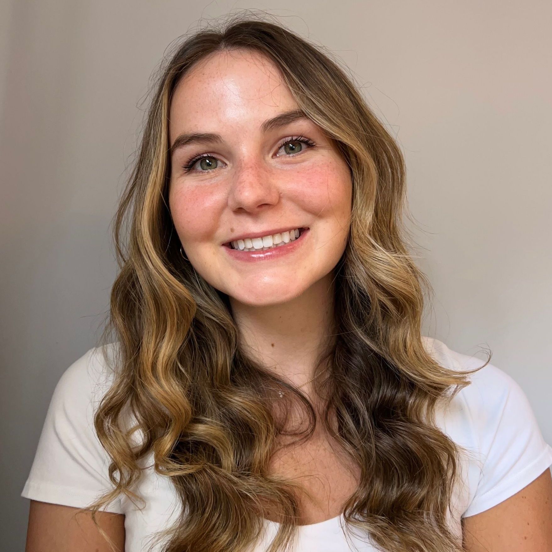 Chelsea Dickson Headshot