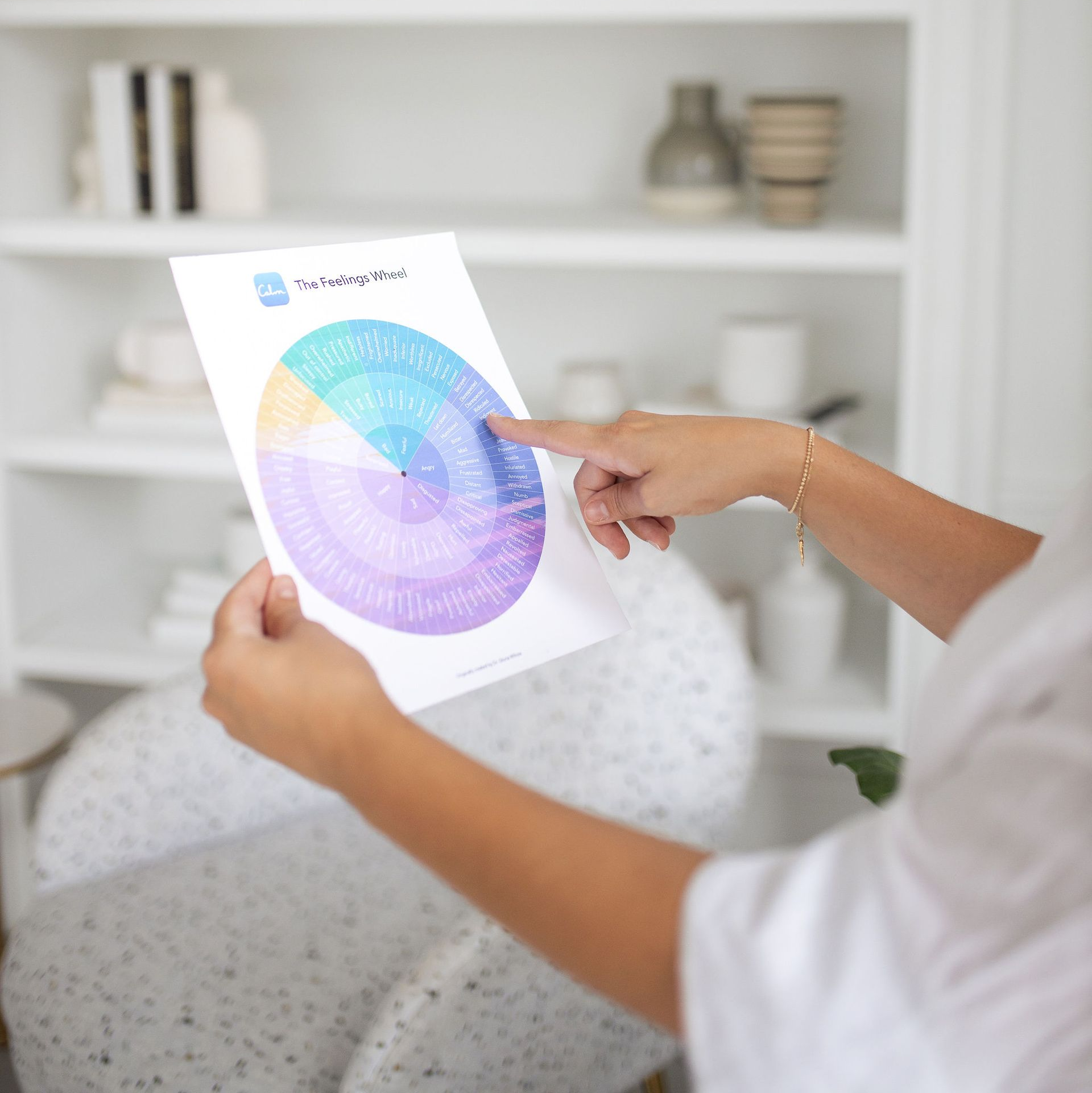 Therapist supporting children and adolescents at Pursue You Psychotherapy in Ontario with emotion regulation, resilience, and mental health therapy.