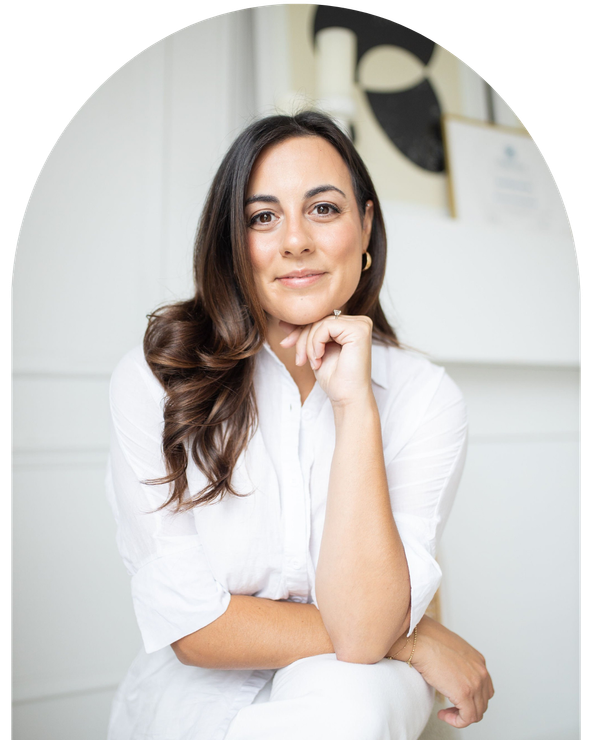 Nicole Presutti registered psychotherapist headshot 