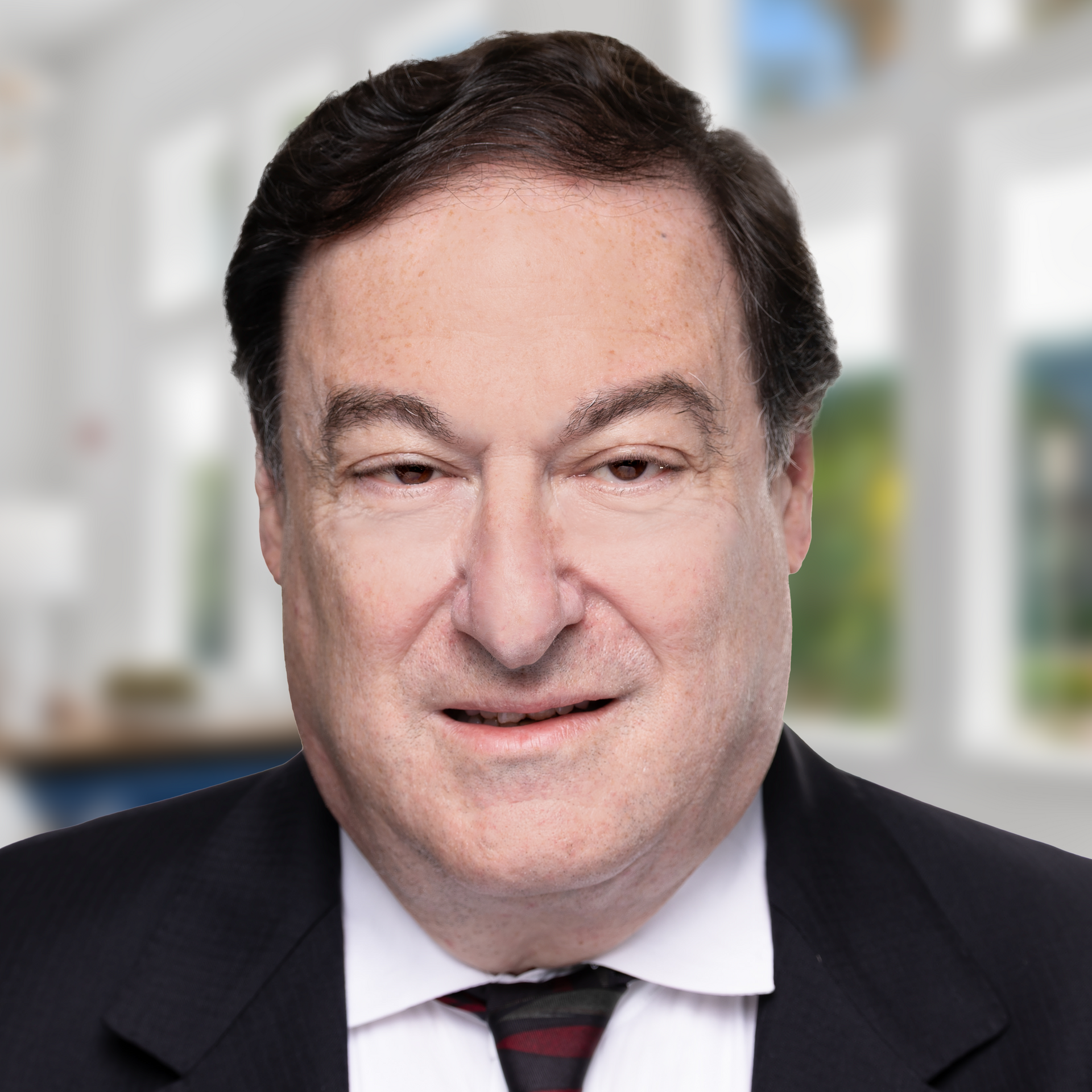 Headshot of Sanford Fox, Controller and Chief Accounting Officer