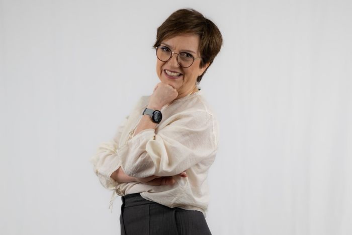 Anabela Lança - celebrante profissional e intérprete cerimónias civis (português e inglês) 