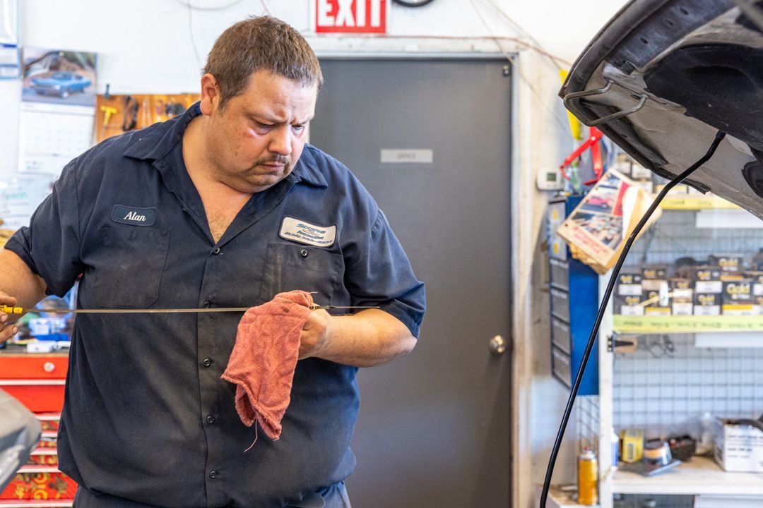 Oil change service offered at Stone Automotive in Winfield, MO