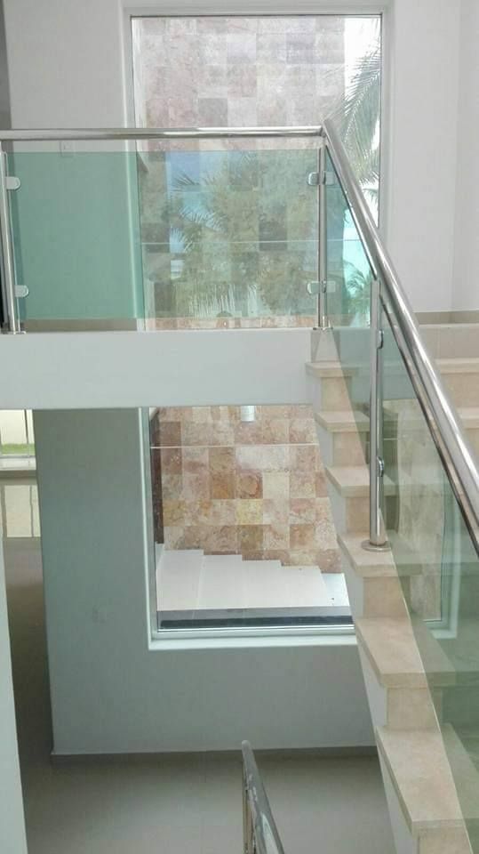 VIDRIO Y ALUMINIO GUZMAN