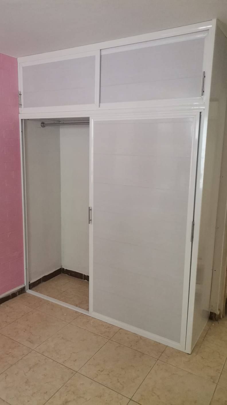 VIDRIO Y ALUMINIO GUZMAN