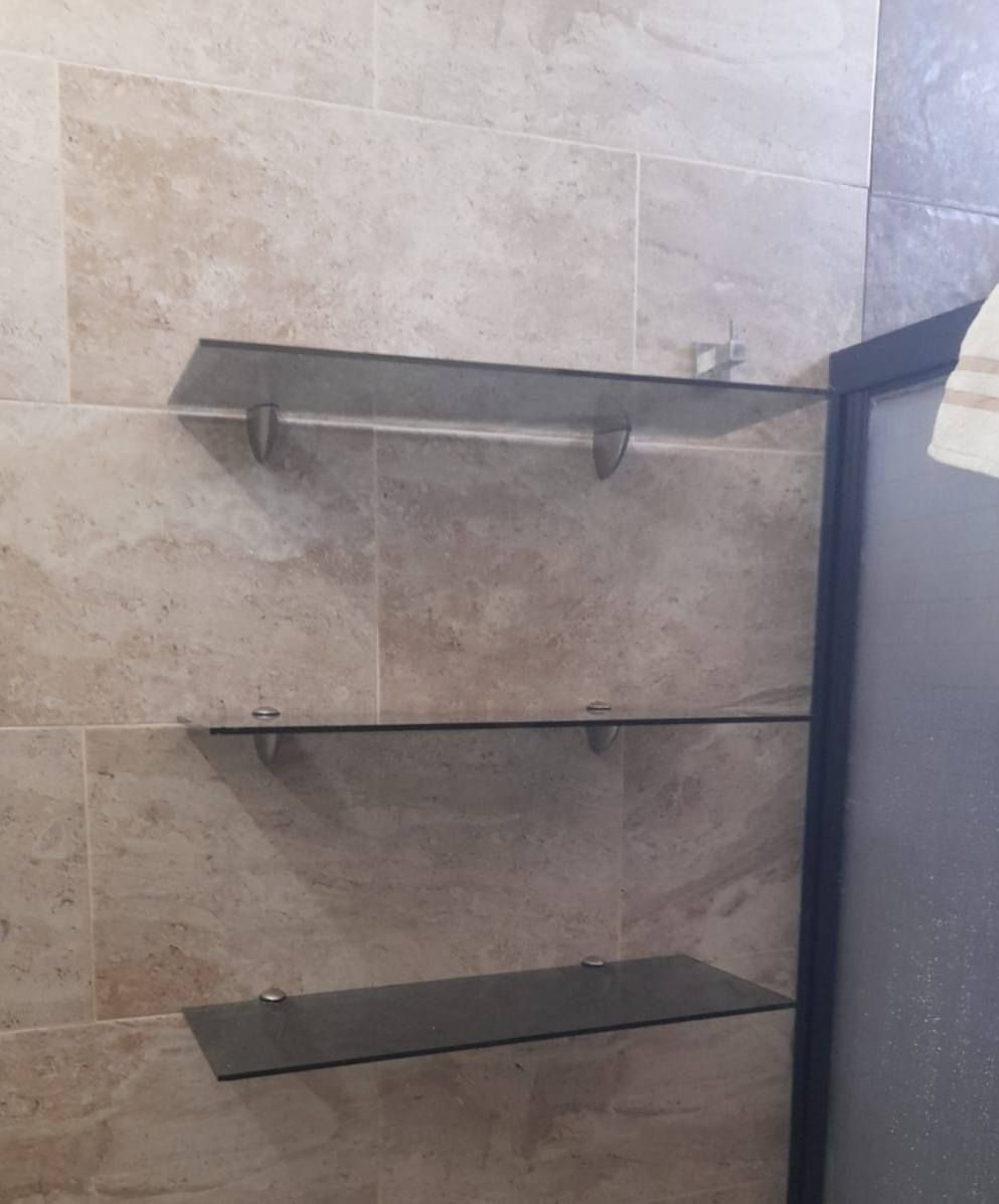 VIDRIO Y ALUMINIO GUZMAN