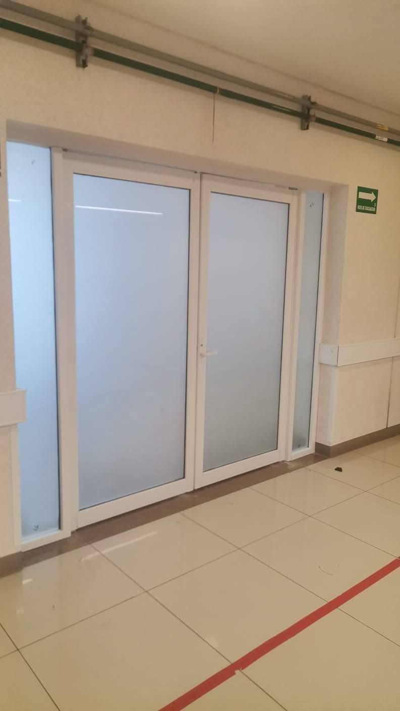 VIDRIO Y ALUMINIO GUZMAN