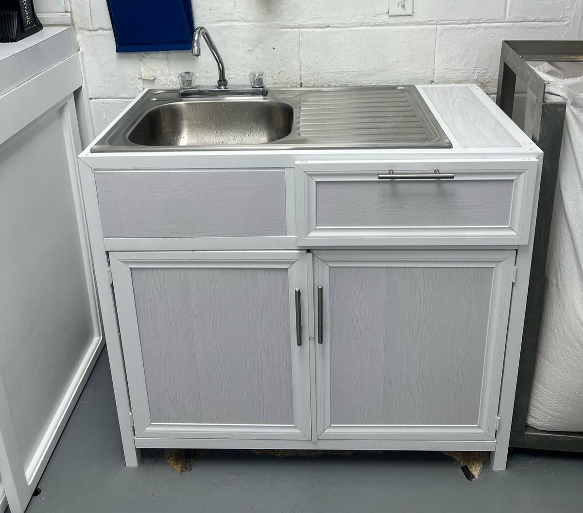 VIDRIO Y ALUMINIO GUZMAN